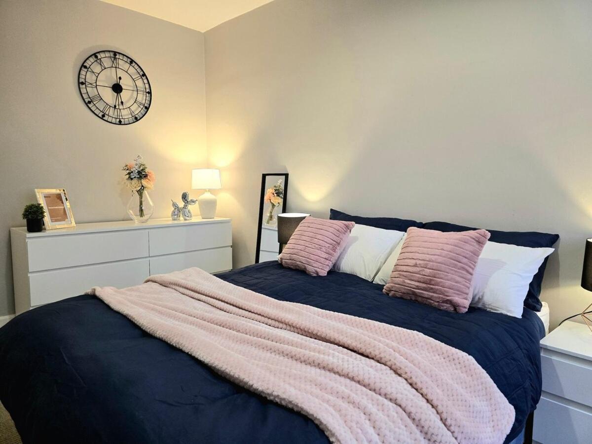 2br Gem Stylish & Spacious Kings Cross Flat London